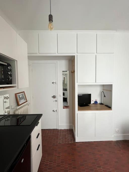 Studio Charmant Et Cosy A Montmartre Appartement